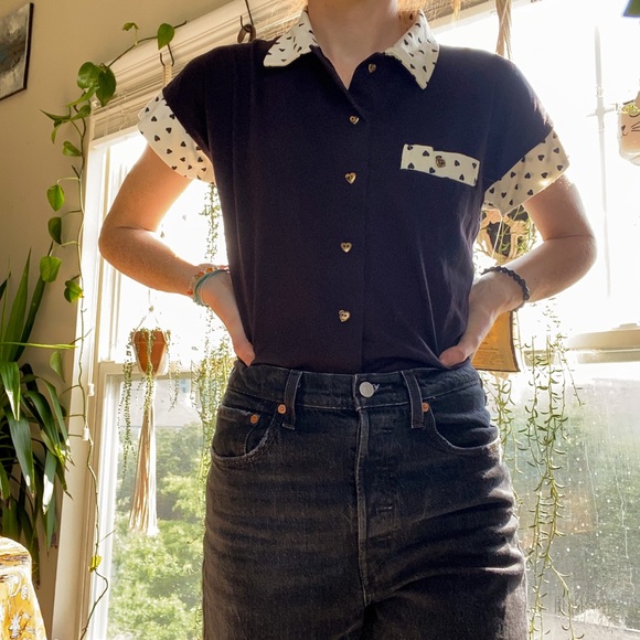 Vintage Tops - 1990 heart polo blouse with gold heart buttons